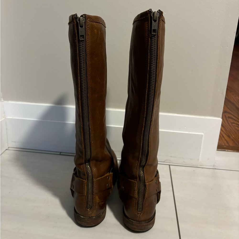 Classic Frye Philip Harness Boot - Picture 4 of 10